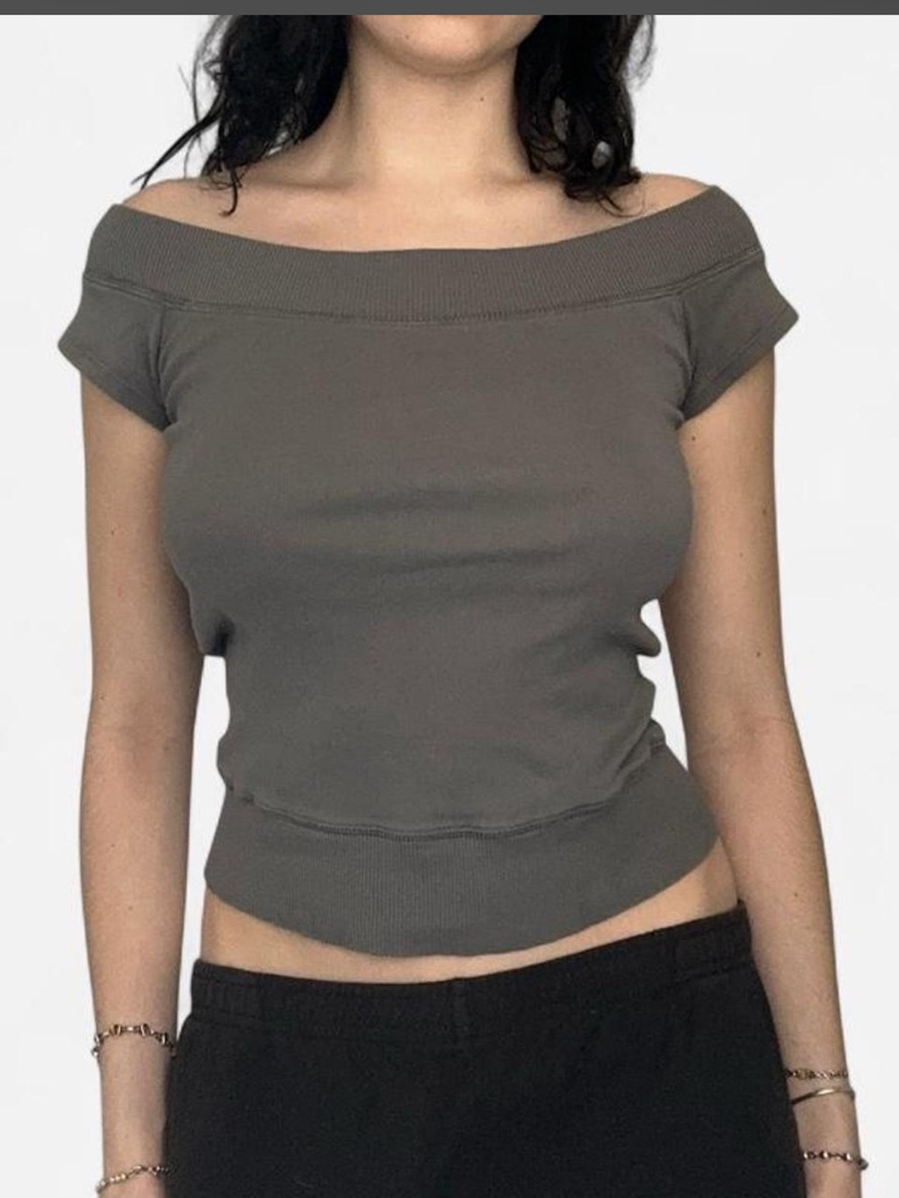 Brandy Melville Off-the-Shoulder Crop Top in Taupe